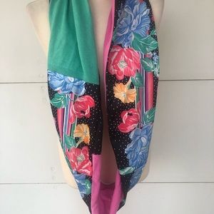 Binding Love Women’s Infinity Scarf